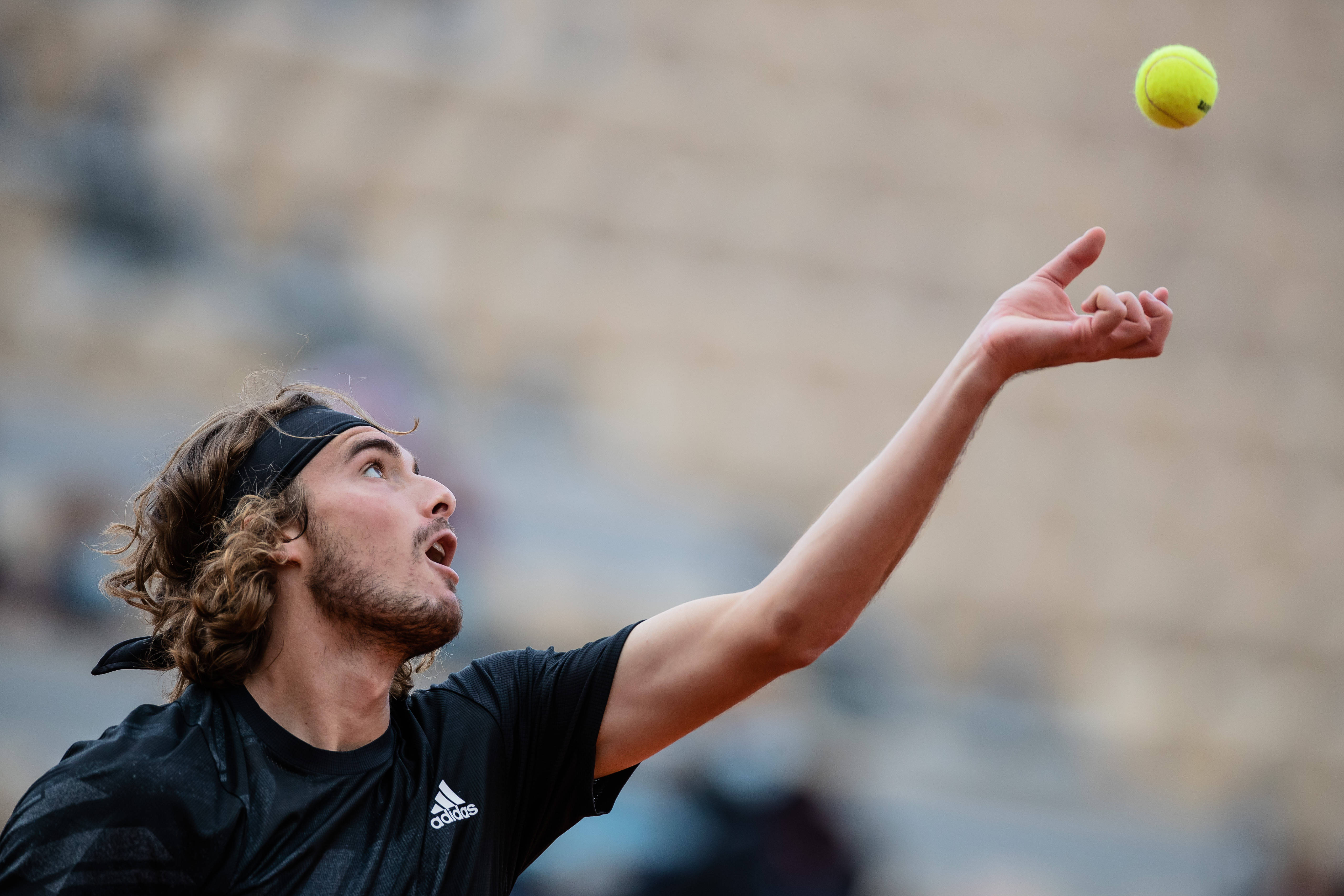 欧洲网球队翻盘德国网球队,西西帕斯送出助攻的简单介绍 欧洲网球队翻盘德国网球队,西西帕斯送出助攻的简单介绍