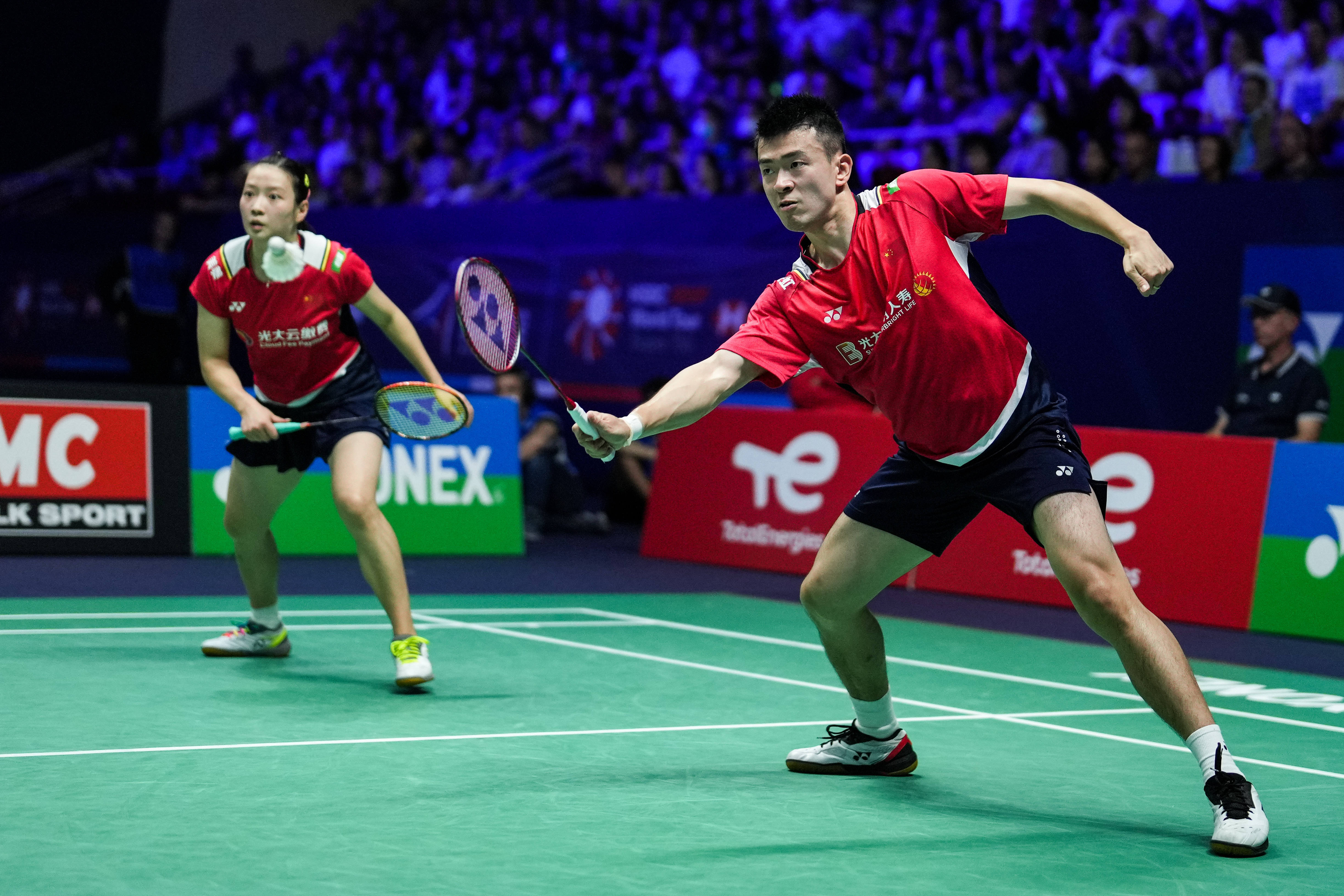 包含日本羽毛球队翻盘法国羽毛球队，安赛龙完成帽子戏法的词条