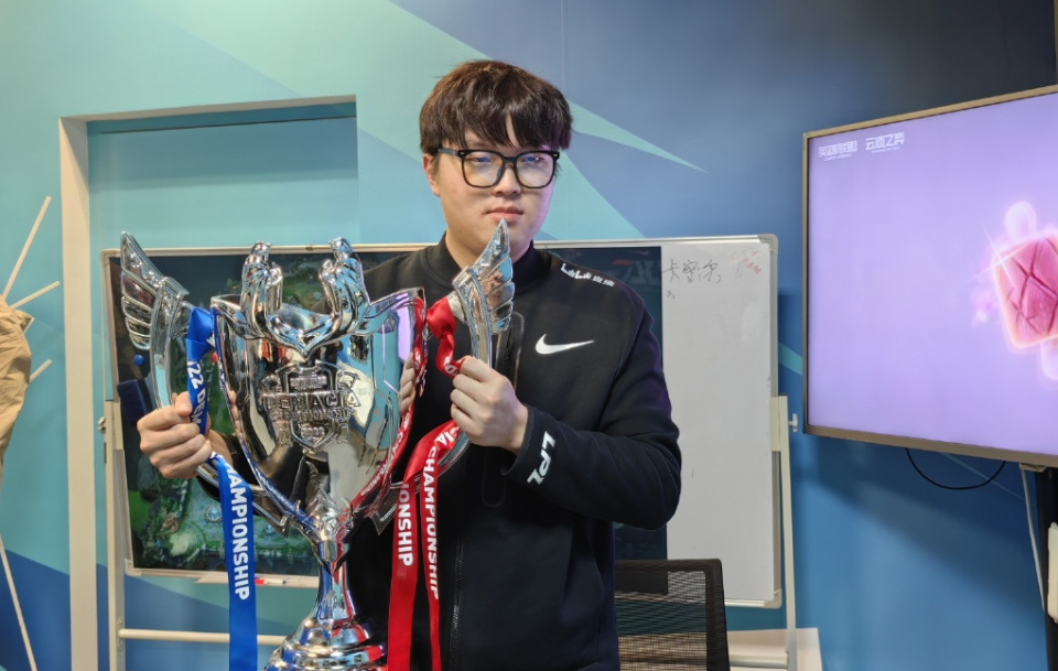 BLG力克100T,Hylissang统治全场 BLG力克100T,Hylissang统治全场