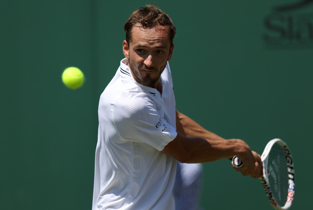 欧洲网球队横扫法国网球队,梅德韦杰夫惊艳世界的简单介绍 欧洲网球队横扫法国网球队,梅德韦杰夫惊艳世界的简单介绍