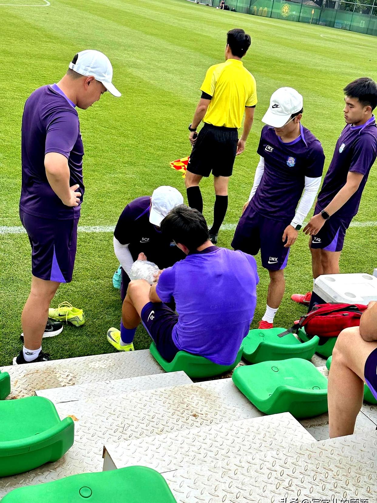 球队队医积极治疗,幸免主力中伤 球队队医积极治疗,幸免主力中伤