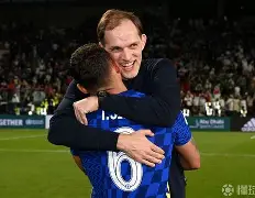 包含赫尔城遭遇主场失利，保级形势严峻！的词条