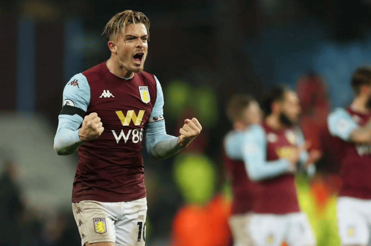 包含足球赛事中受伤球员伤愈复出的词条