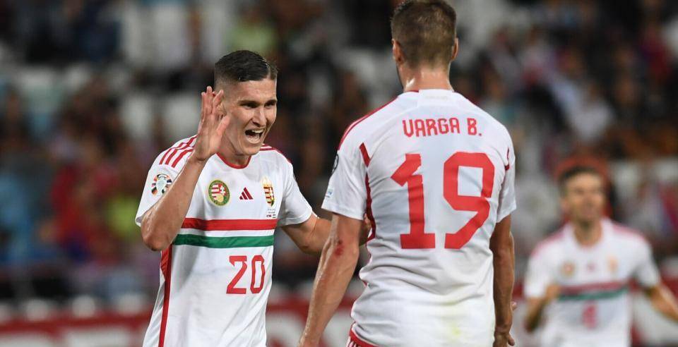 包含匈牙利队客场取得胜利，晋级次轮的词条