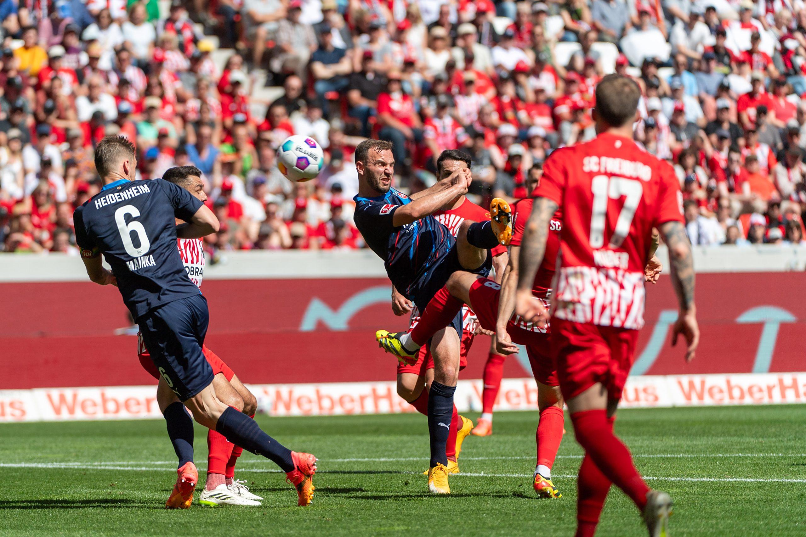 包含德国全队调整状态,备战下一场的词条 包含德国全队调整状态,备战下一场的词条